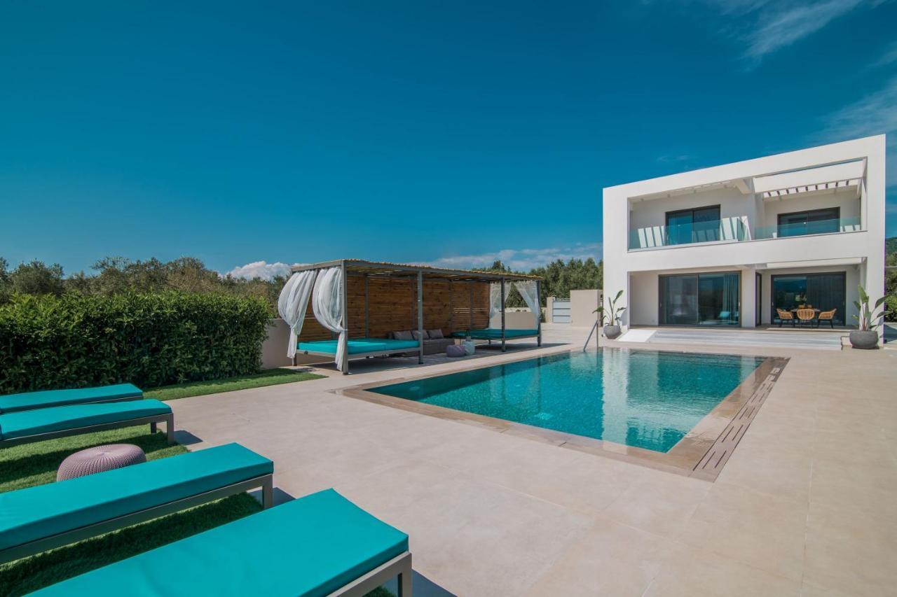 Antonia Villa - Luxurious Serenity With Private Pool, By Zantewize Kalipádhon Екстериор снимка