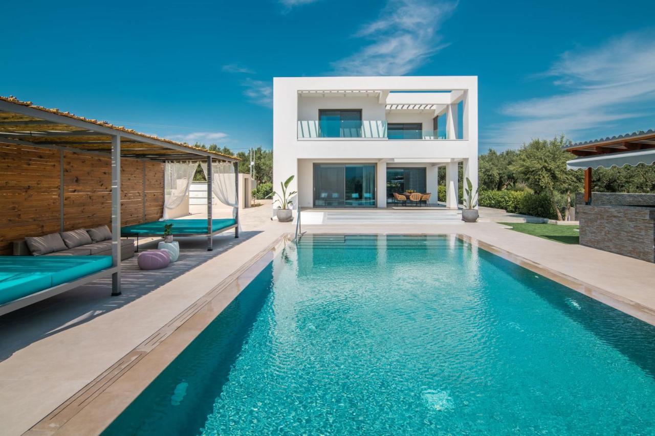 Antonia Villa - Luxurious Serenity With Private Pool, By Zantewize Kalipádhon Екстериор снимка